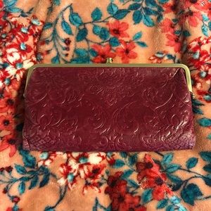 HOBO Lauren Clutch Wallet - Embroidered Plum